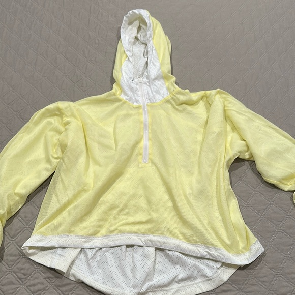 Free People Movement Rain Runner Pullover Jacket Hooded - Picture 8 of 16